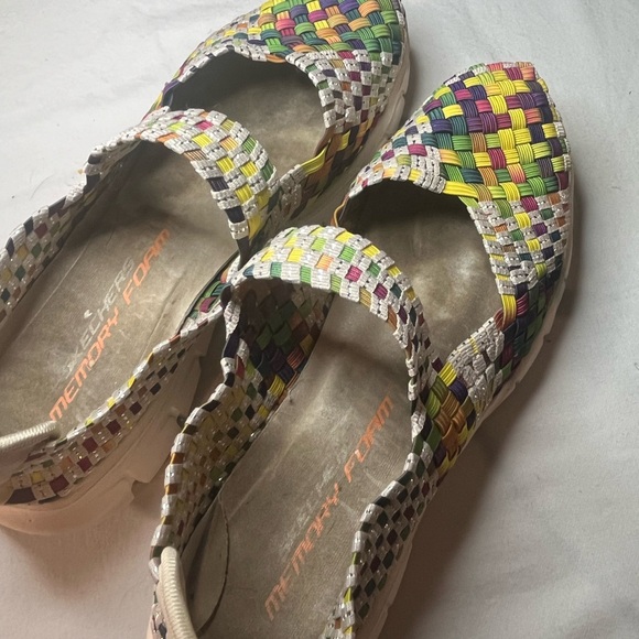 Skechers Multicolored Woven Stretch Shoes - Picture 7 of 7